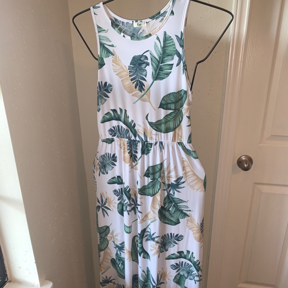 Egy Palm leaves Maxi Dress